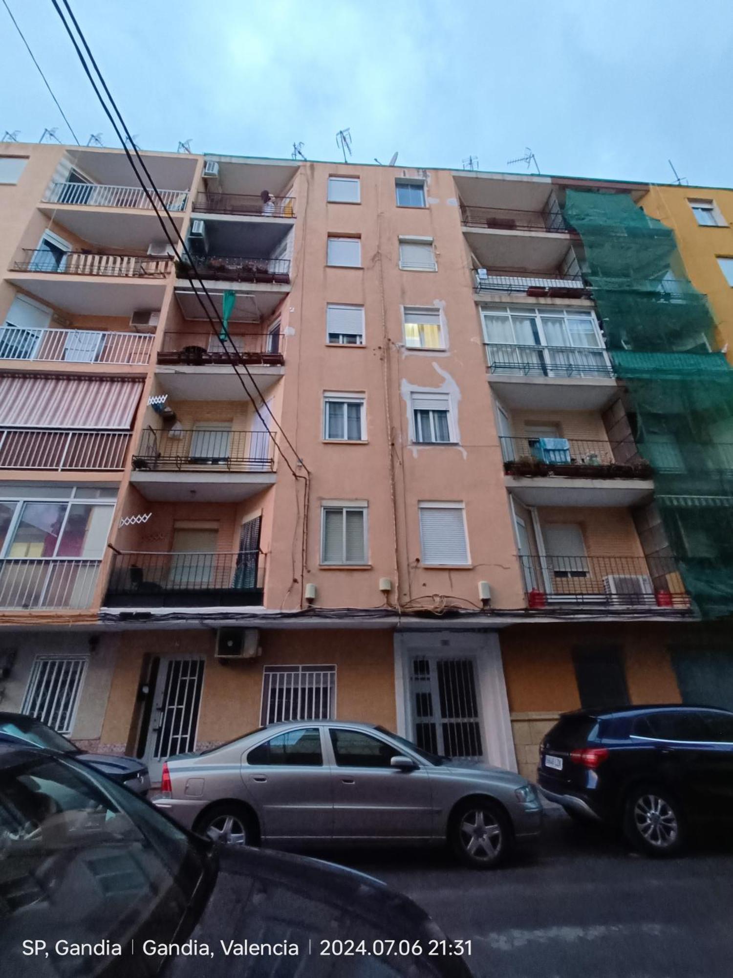 Daoiz, Vivienda Vacacional Para Familias Y Mayores De 25 Anos En El Grao De Gandia 3Ro Sin Ascensor Playa de Gandia Kültér fotó